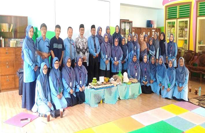 TK ISLAM AL IRSYAD 01 MEMPERINGATI HARI GURU NASIONAL